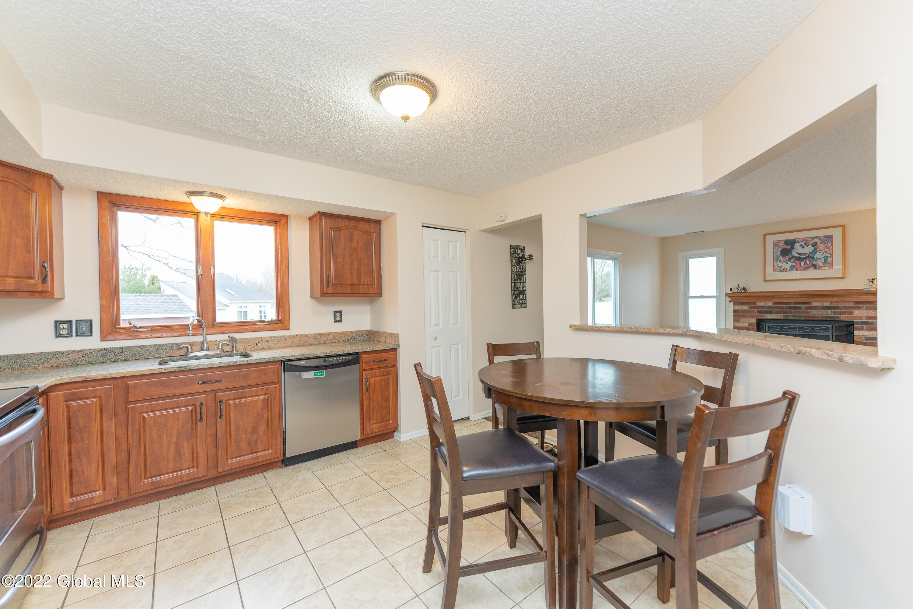 17 Rockefeller Boulevard Rensselaer, NY 12144 - Photo 15 of 48 3 Kitchen 1