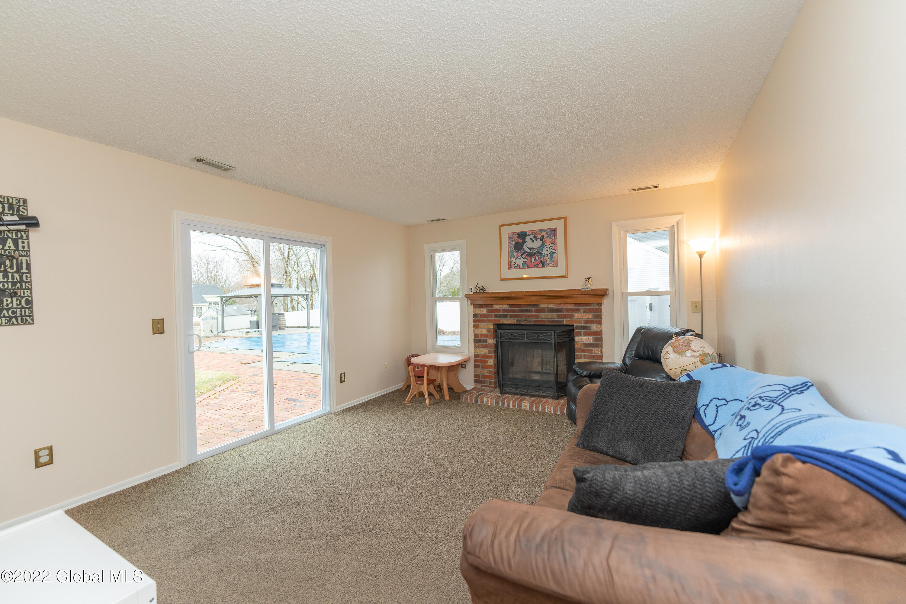 17 Rockefeller Boulevard Rensselaer, NY 12144 - Photo 20 of 48 4 Family 2