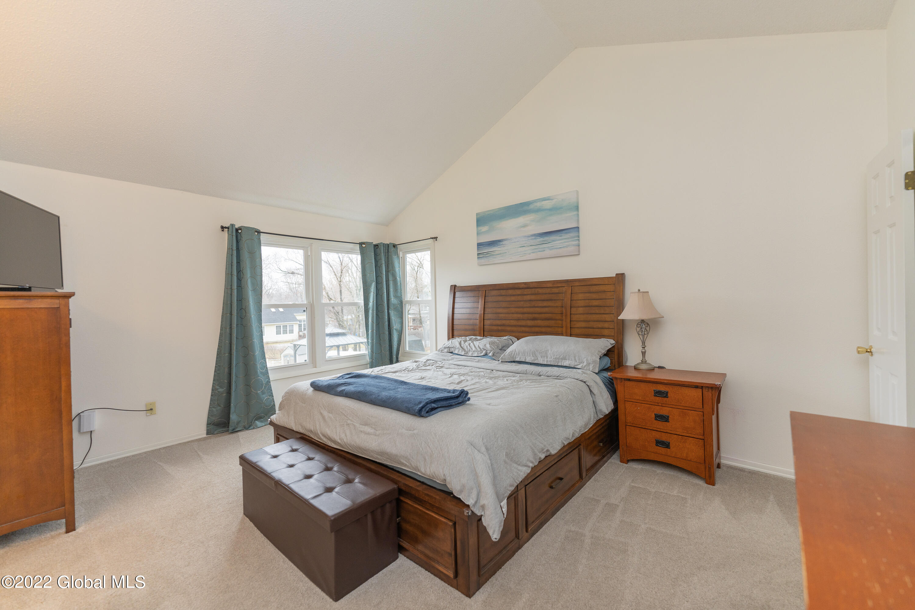 17 Rockefeller Boulevard Rensselaer, NY 12144 - Photo 23 of 48 5 Master 1
