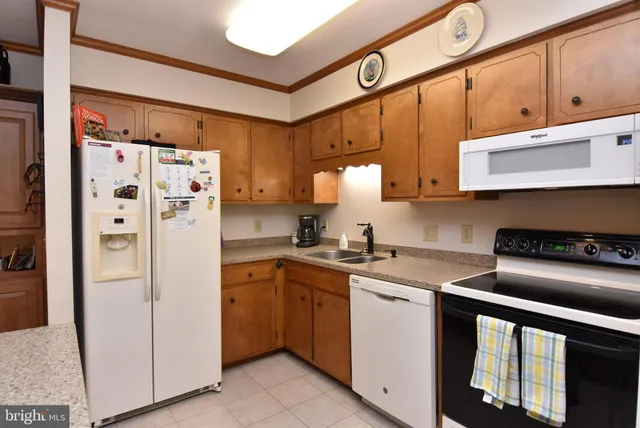 $335,000 | 319 South Spinnaker Lane, Milton, DE 19968