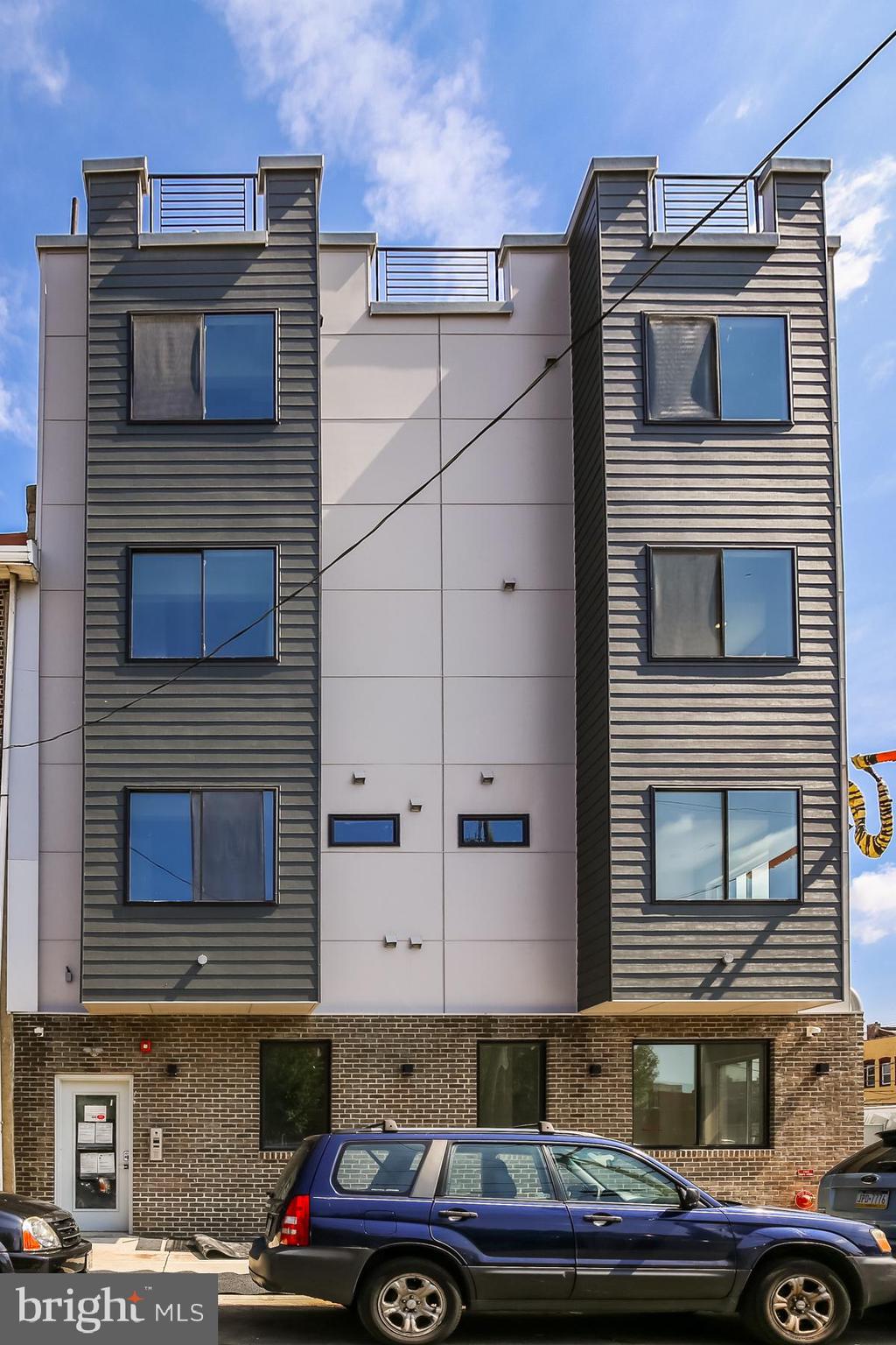 1431 Brown Street, Unit 2 Philadelphia, PA 19130 - Photo 9 of 14
