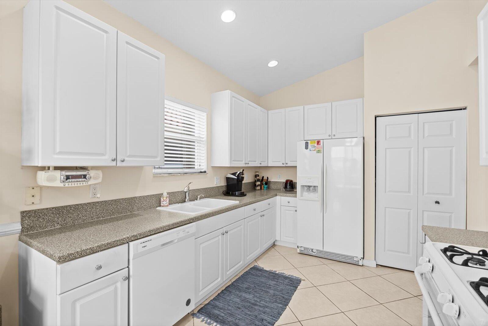 334 Springview Loop Port St. Lucie, FL 34986 - Photo 16 of 68 16-spring in-20