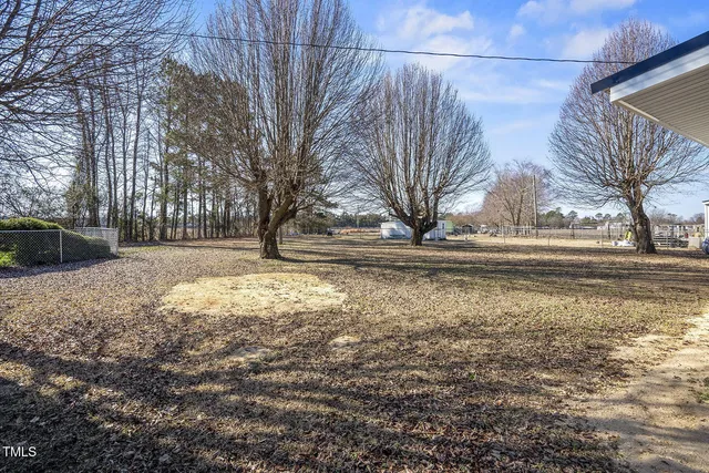 $245,000 | 352 Old Crow Road, Newton Grove, NC 28366