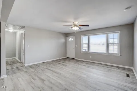 $245,000 | 352 Old Crow Road, Newton Grove, NC 28366