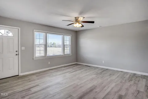 $245,000 | 352 Old Crow Road, Newton Grove, NC 28366