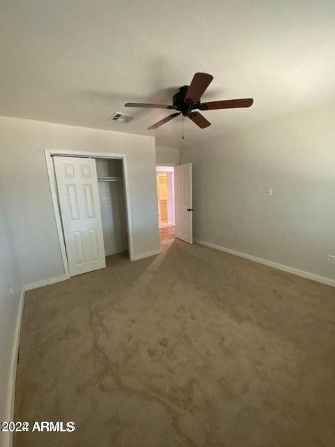 1011 West Northern Avenue Phoenix, AZ 85021 - Photo 15 of 25 a view of a room with a projector