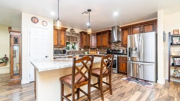 $3,000 | 1011 West Northern Avenue, Phoenix, AZ 85021