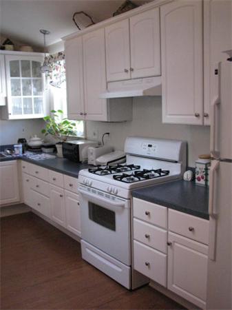 35 St James Road Shrewsbury, MA 01545 - Photo 9 of 21 Gallery Image 9