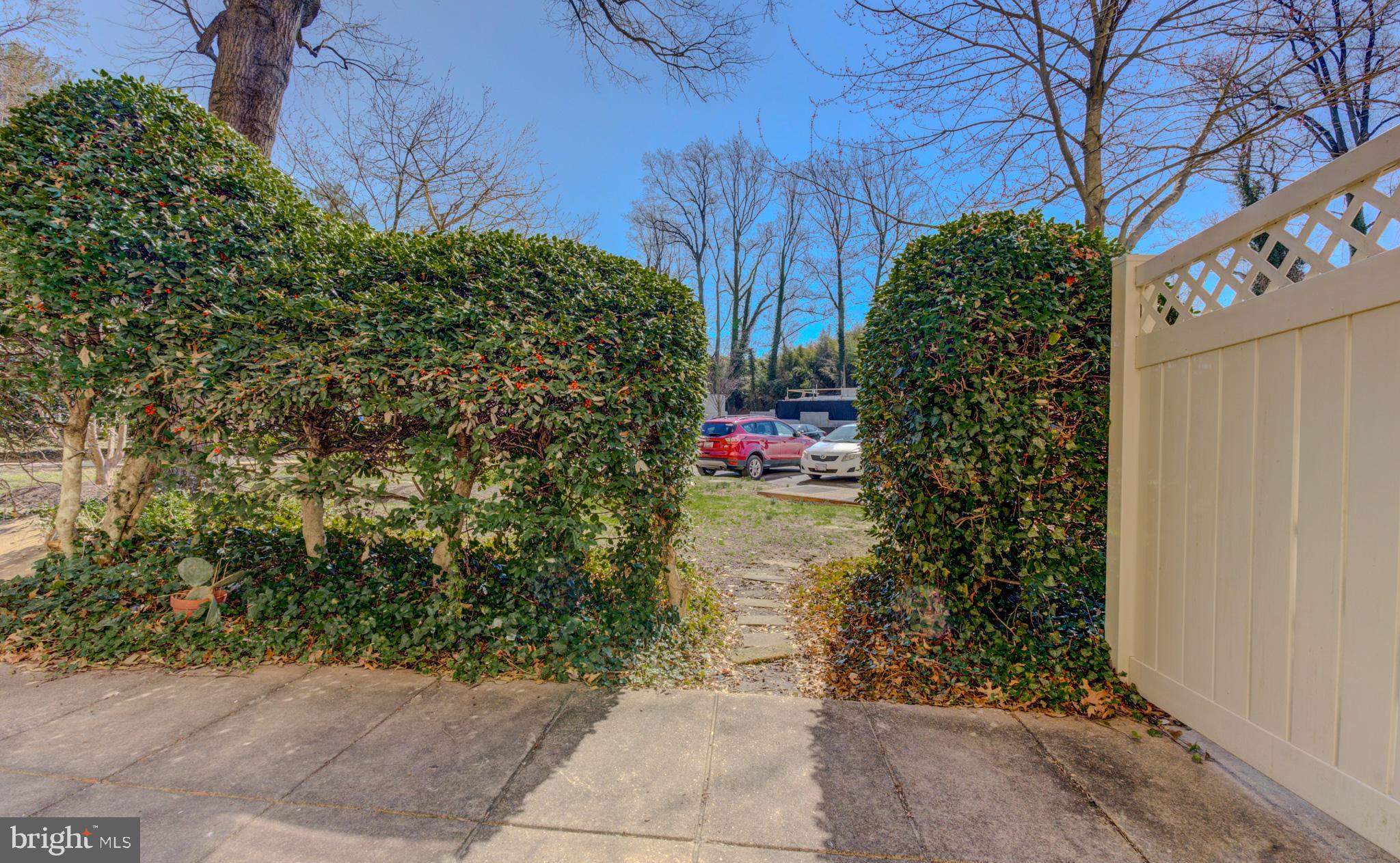 1900 Lyttonsville Road, Unit 110 Silver Spring, MD 20910 - Photo 25 of 42