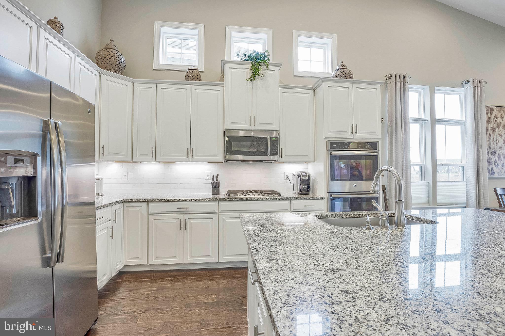 3041 Sunny Ridge Drive Odenton, MD 21113 - Photo 4 of 54 All Upgraded Stainless Steel Appliances