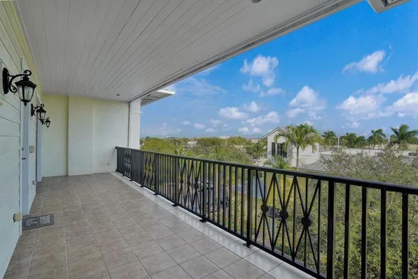 $3,500 | 3120 East Latitude Circle, Unit 309, Delray Beach, FL 33483