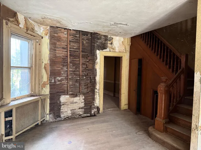 a view of a storage & utility room