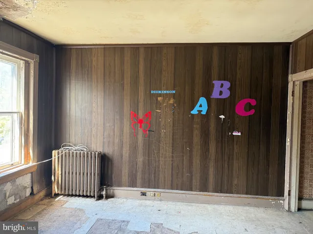 $225,000 | 614 North Broom Street, Wilmington, DE 19805