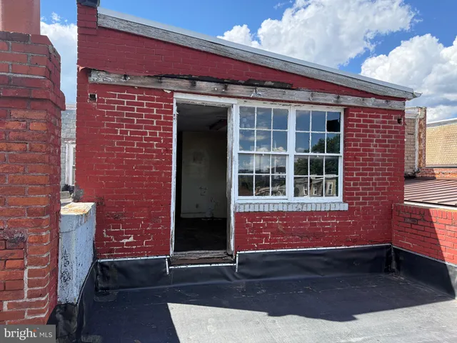 $225,000 | 614 North Broom Street, Wilmington, DE 19805