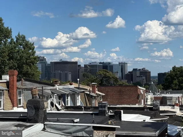 $225,000 | 614 North Broom Street, Wilmington, DE 19805