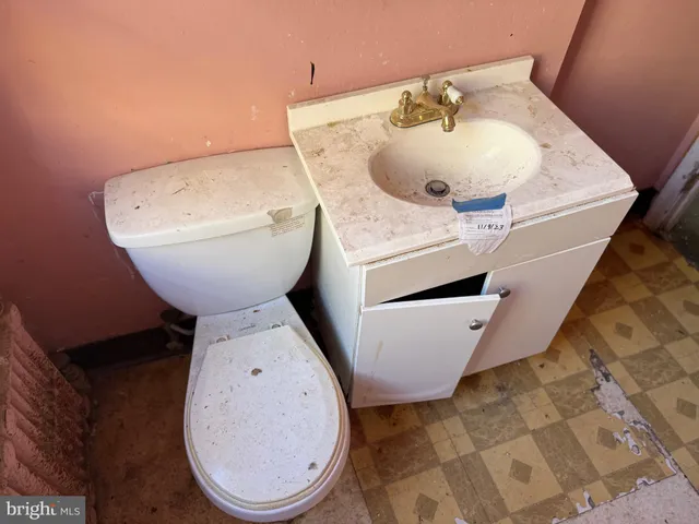 $225,000 | 614 North Broom Street, Wilmington, DE 19805