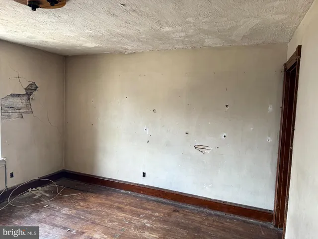 $225,000 | 614 North Broom Street, Wilmington, DE 19805