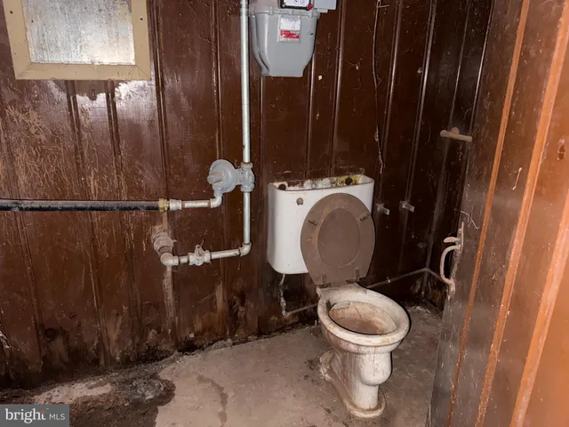 $225,000 | 614 North Broom Street, Wilmington, DE 19805