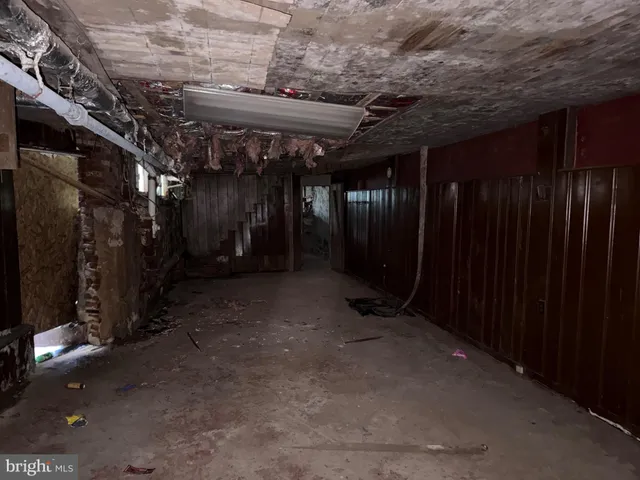 $225,000 | 614 North Broom Street, Wilmington, DE 19805