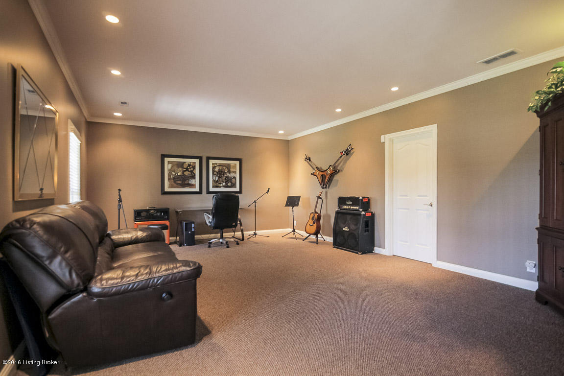 13002 Ridgemoor Drive Prospect, KY 40059 - Photo 45 of 58 42