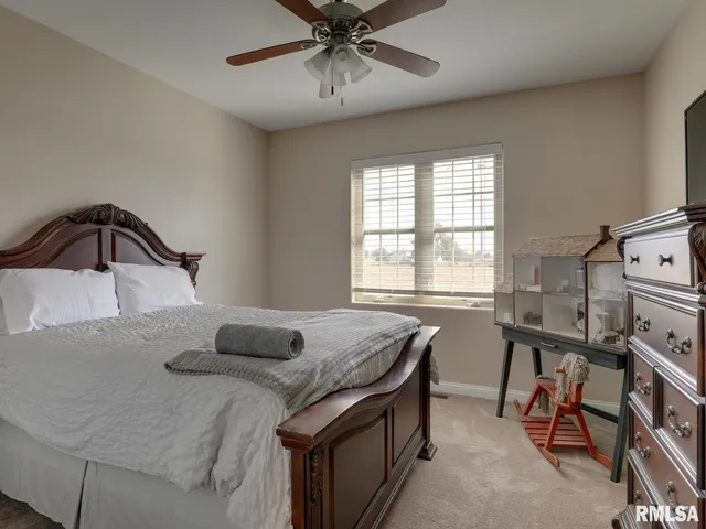 $378,000 | 325 South Gordon Street, Nauvoo, IL 62354