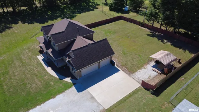 $378,000 | 325 South Gordon Street, Nauvoo, IL 62354