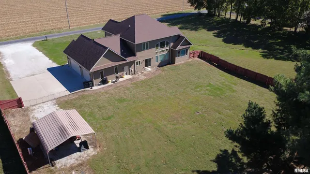 $378,000 | 325 South Gordon Street, Nauvoo, IL 62354