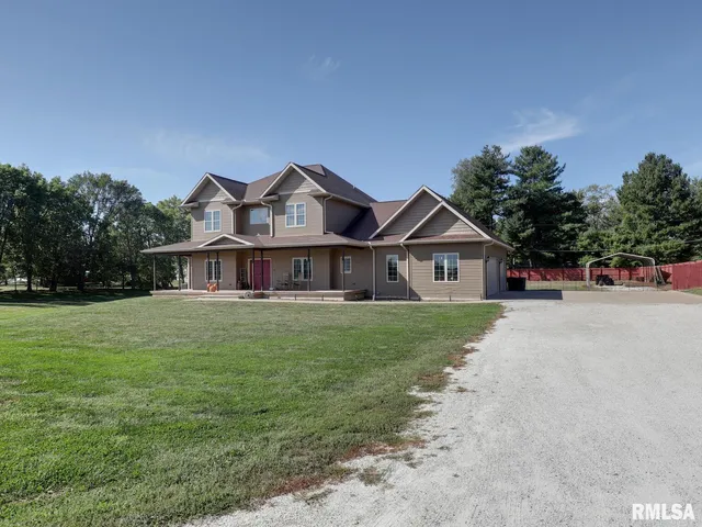 $378,000 | 325 South Gordon Street, Nauvoo, IL 62354