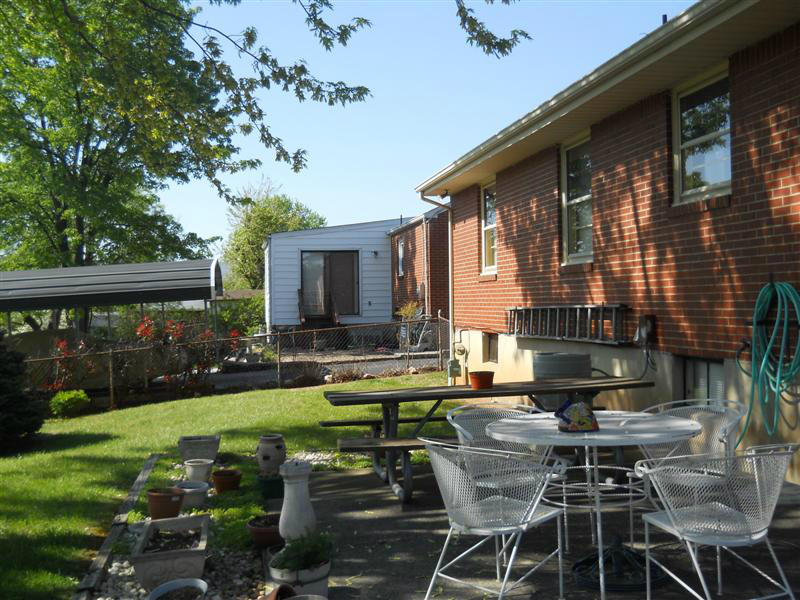 4934 Florist Road Roanoke, VA 24012 - Photo 4 of 22 Back patio to enjoy!
