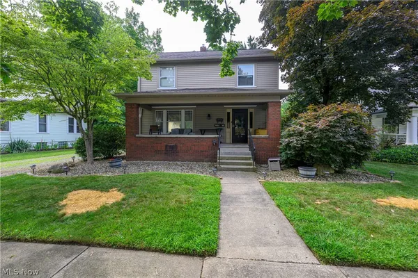 $284,900 | 314 East 13th Street, Dover, OH 44622
