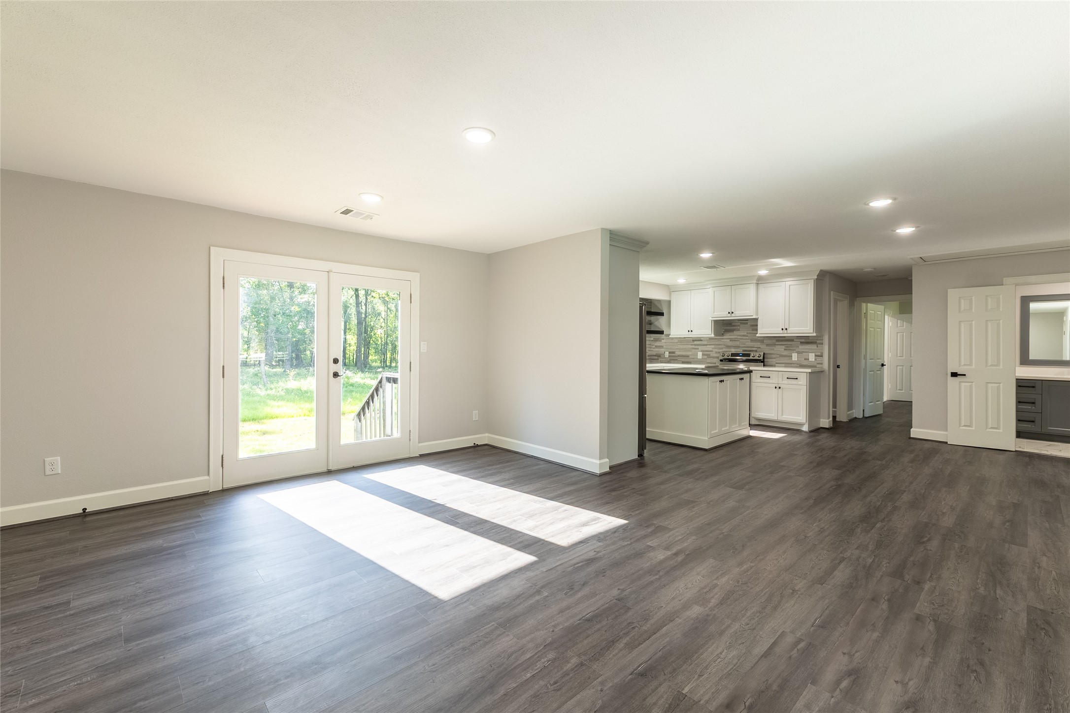 7728 White Rock Road Cleveland, TX 77328 - Photo 14 of 38