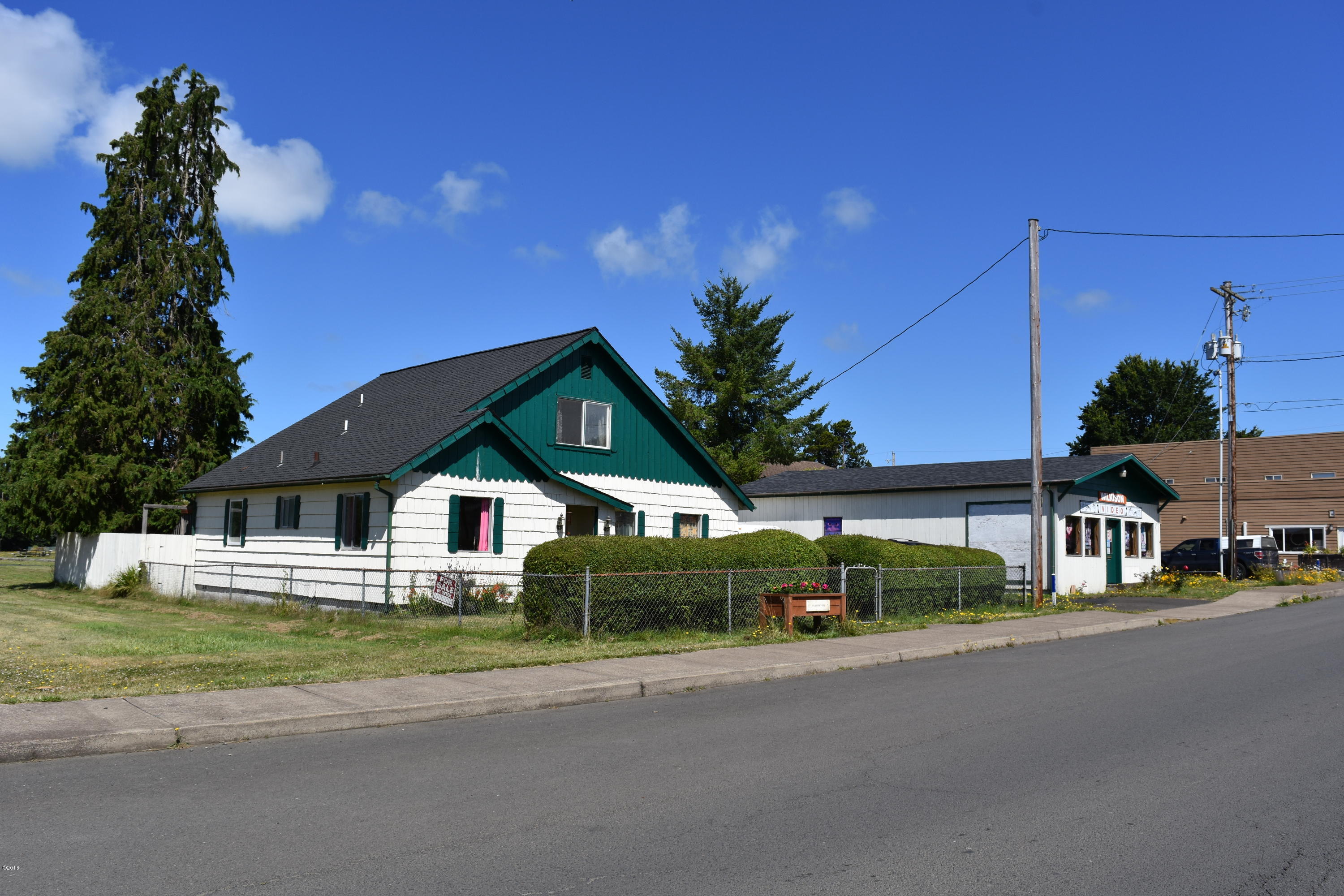 175 South Gaither Street Siletz, OR 97380 - Photo 1 of 25 House and Commercial