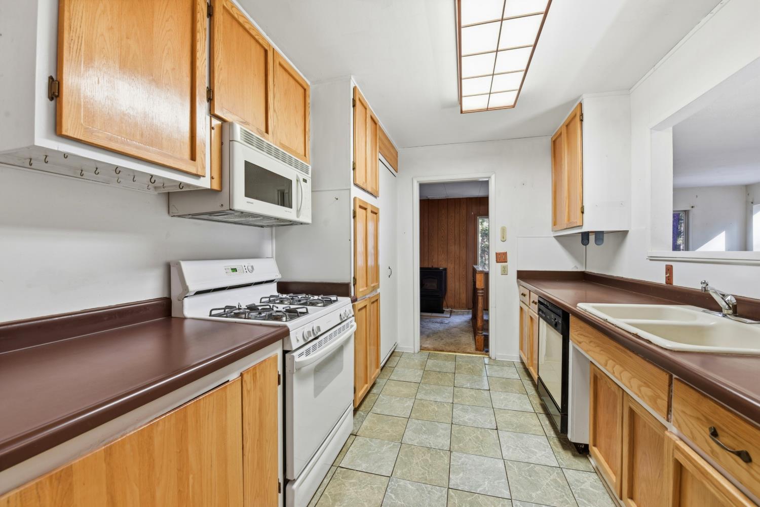 5960 Juarez Road Placerville, CA 95667 - Photo 11 of 40