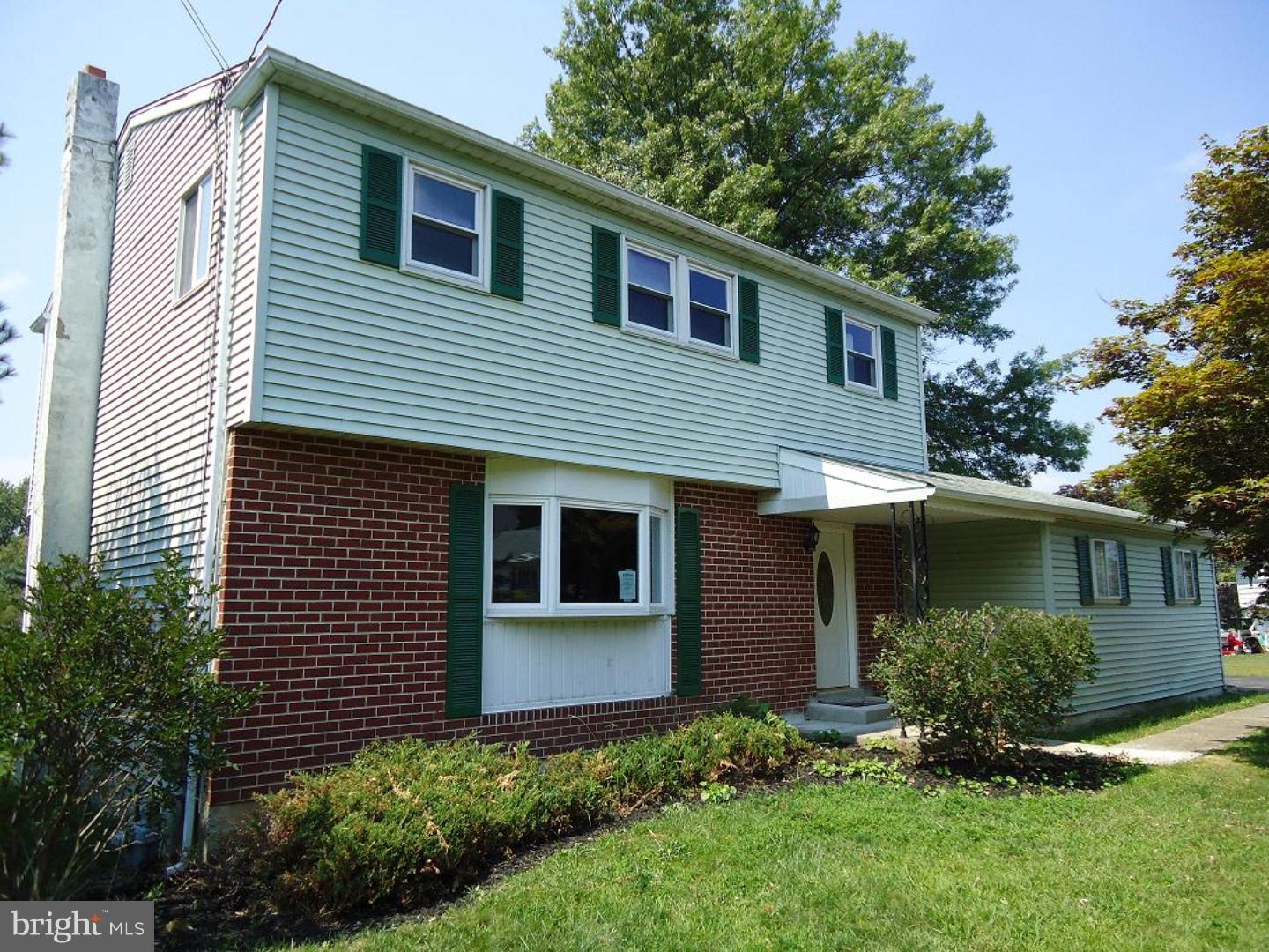 52 Eagle Road Chalfont, PA 18914 - Photo 1 of 14 Gallery Image 1