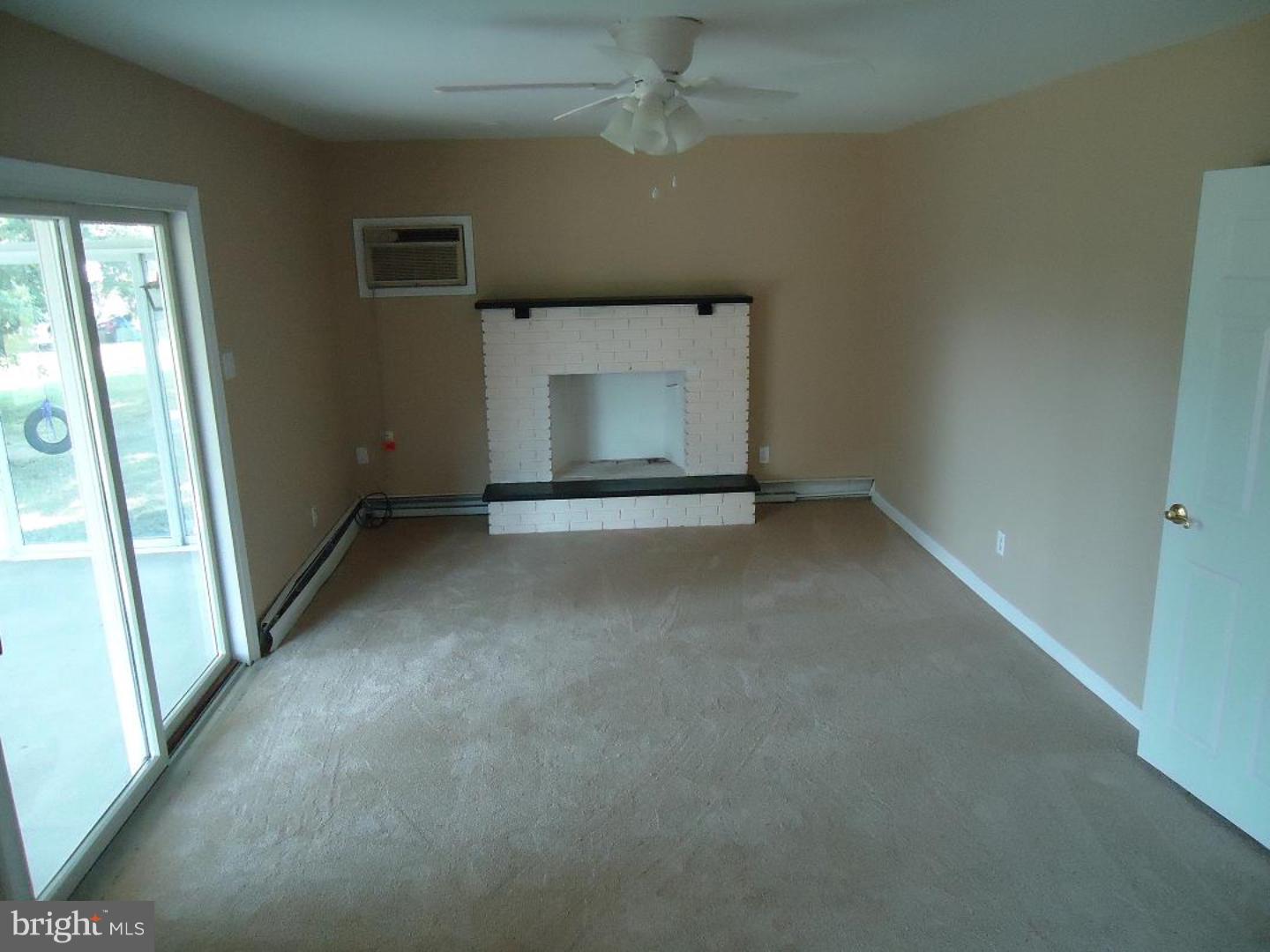 52 Eagle Road Chalfont, PA 18914 - Photo 8 of 14 Gallery Image 8