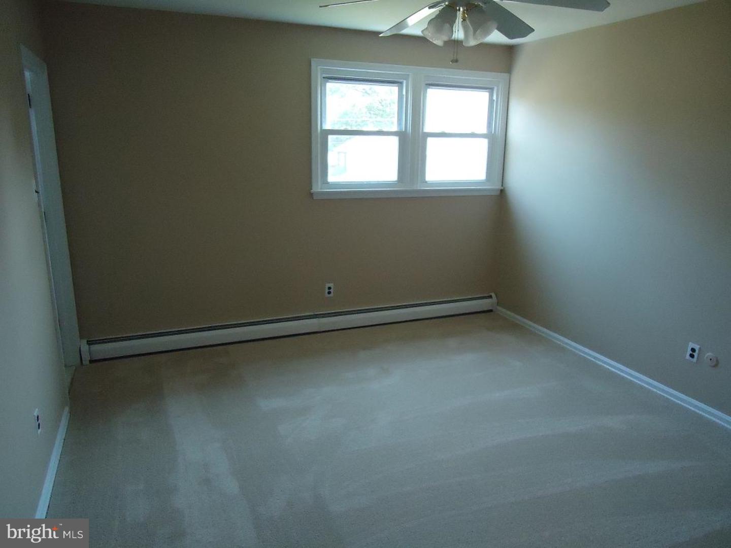 52 Eagle Road Chalfont, PA 18914 - Photo 10 of 14 Gallery Image 10