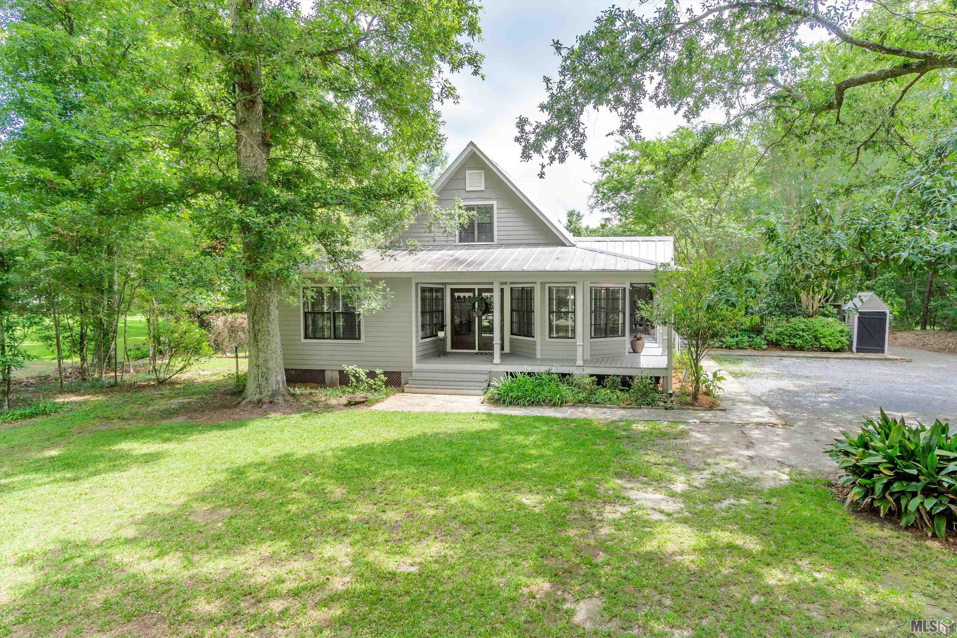 12993 Hammack Road Denham Springs, LA 70726 - Photo 1 of 24 Gallery Image 1