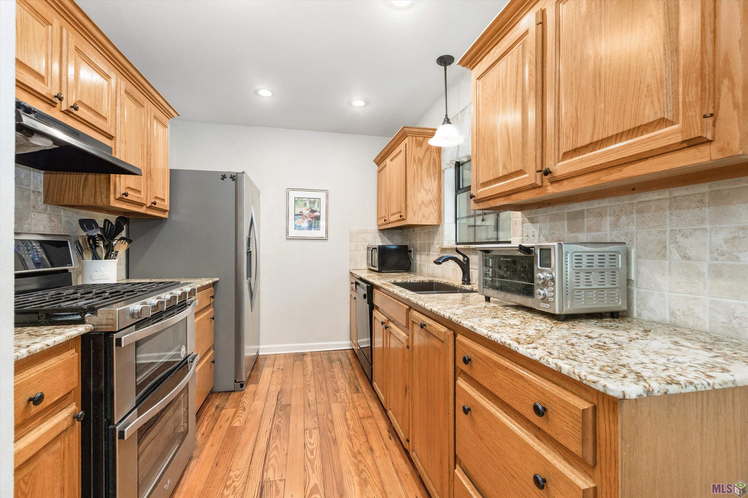12993 Hammack Road Denham Springs, LA 70726 - Photo 7 of 24 Gallery Image 7
