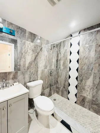 $3,250 | 139-20 Lakewood Avenue, Unit 2F | Jamaica