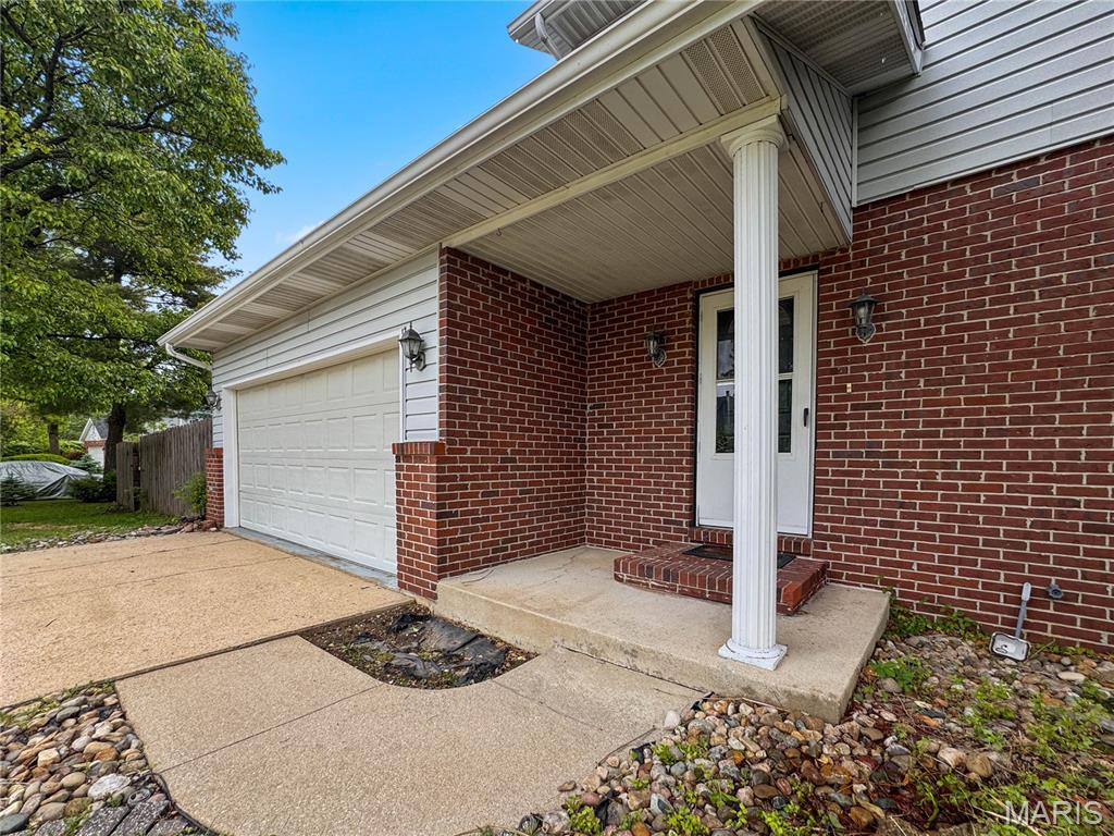 1902 Applegate Lane Edwardsville, IL 62025 - Photo 5 of 47
