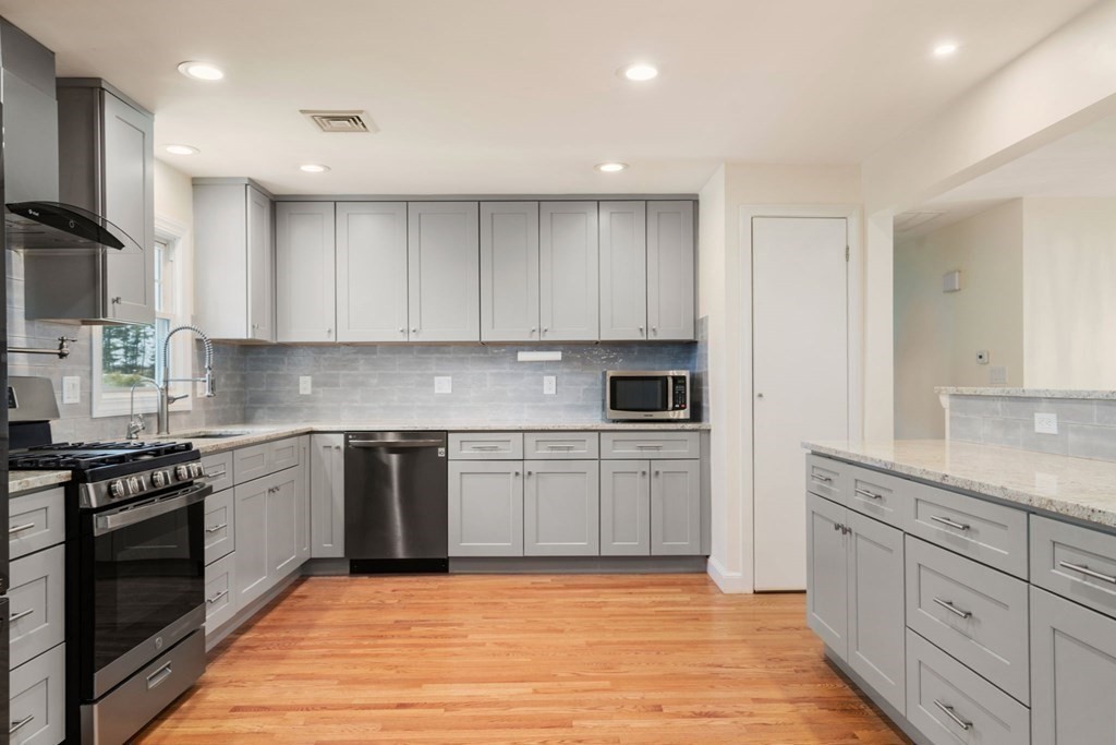 48 Rosemary Road Dedham, MA 02026 - Photo 2 of 35 Gallery Image 2
