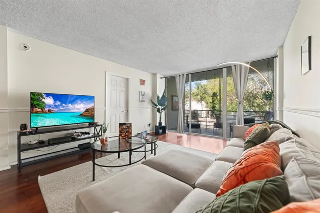 $2,000 | Undisclosed Address, Oakland Park, FL 33309