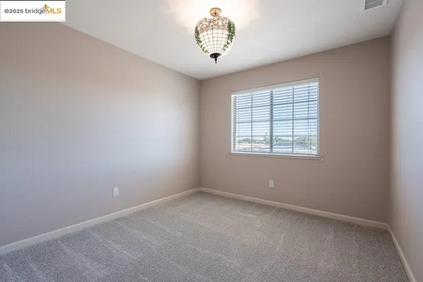 $629,900 | 1003 Linda Vista Way, Rio Vista, CA 94571