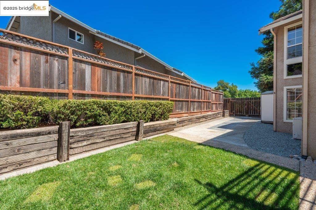 1003 Linda Vista Way Rio Vista, CA 94571 - Photo 51 of 60 Fenced backyard featuring a patio area