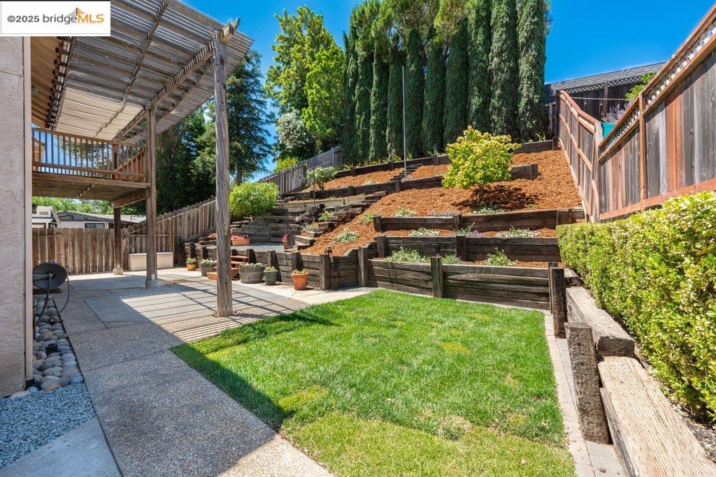 1003 Linda Vista Way Rio Vista, CA 94571 - Photo 53 of 60 Fenced yard featuring a patio area