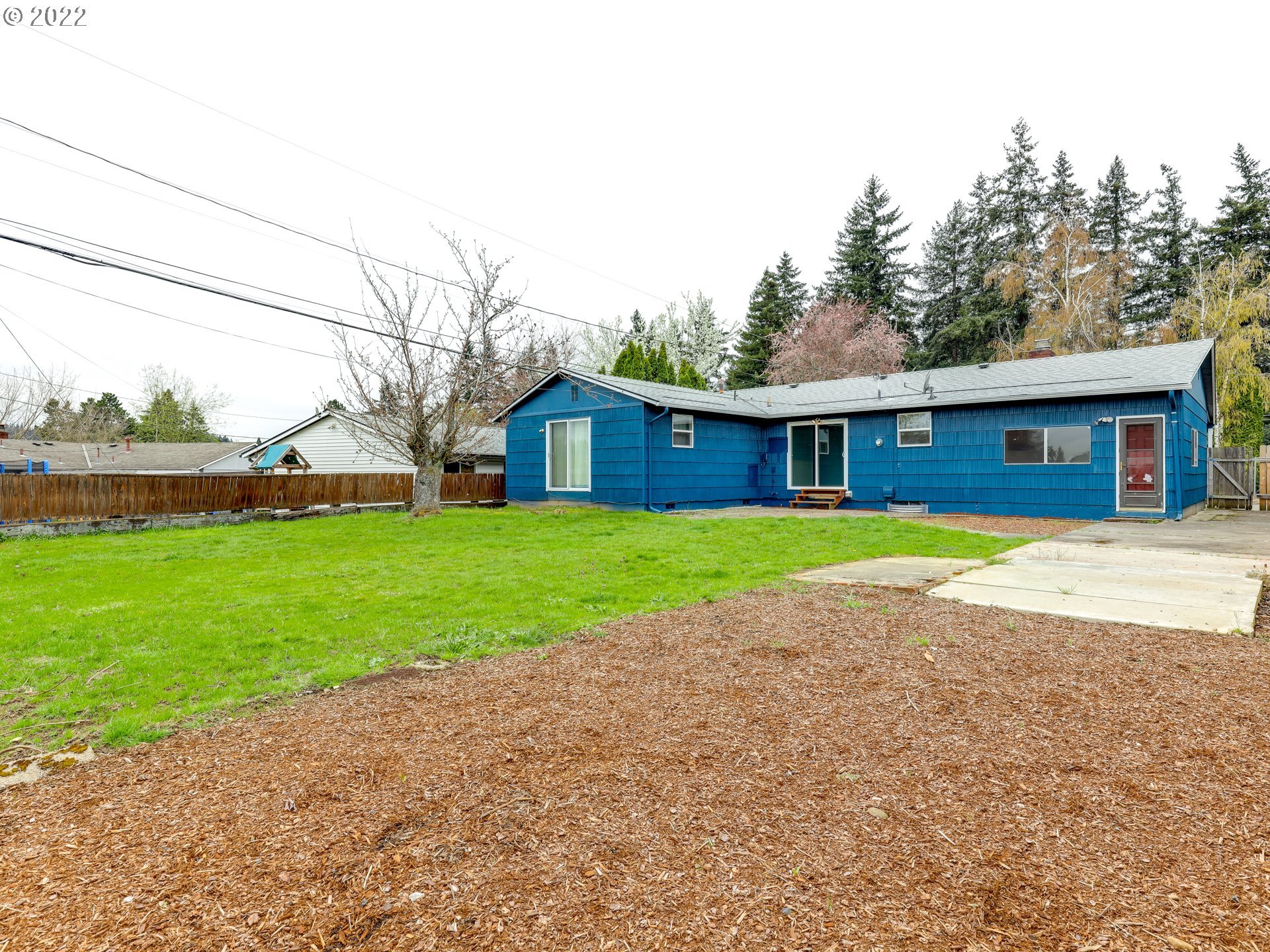 1902 Southeast 151st Avenue Portland, OR 97233 - Photo 27 of 30 a house with garden in front of it