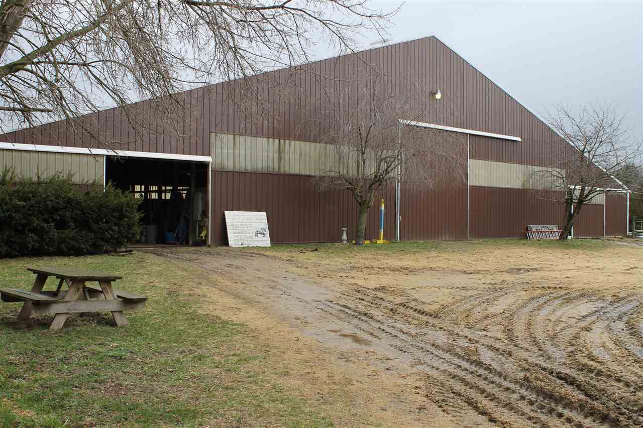13153 Warner Road Perry, MI 48872 - Photo 39 of 72 50070268-38.JPG