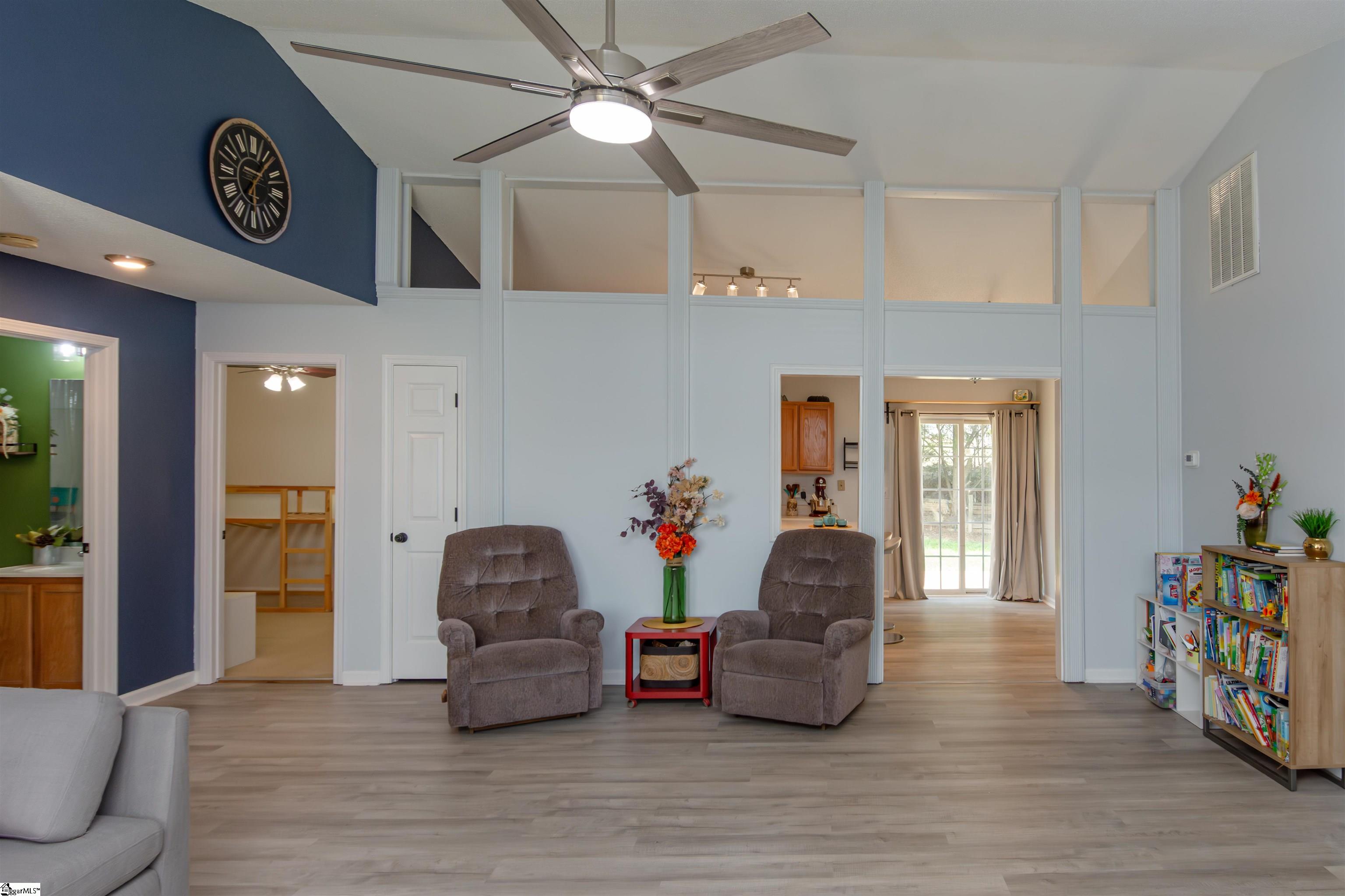 727 Evelyn Mae Road Inman, SC 29349 - Photo 4 of 29