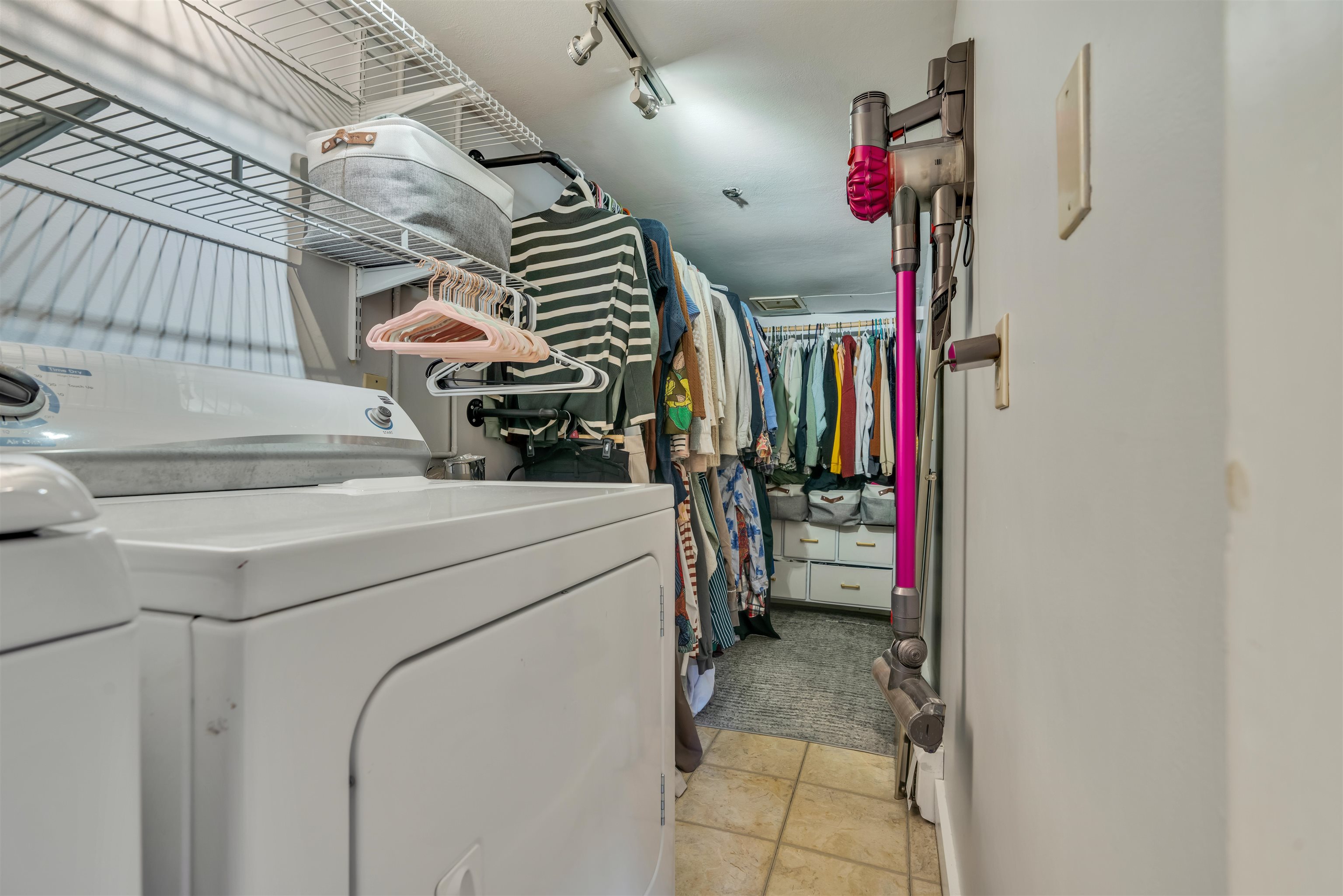 12 Portland Avenue, Unit 1 Dover, NH 03820 - Photo 18 of 36