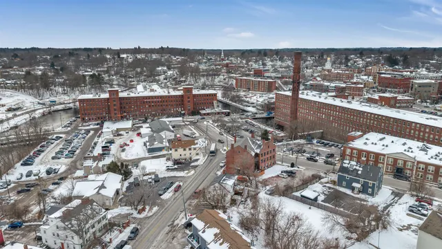 $319,900 | 12 Portland Avenue, Unit 1, Dover, NH 03820